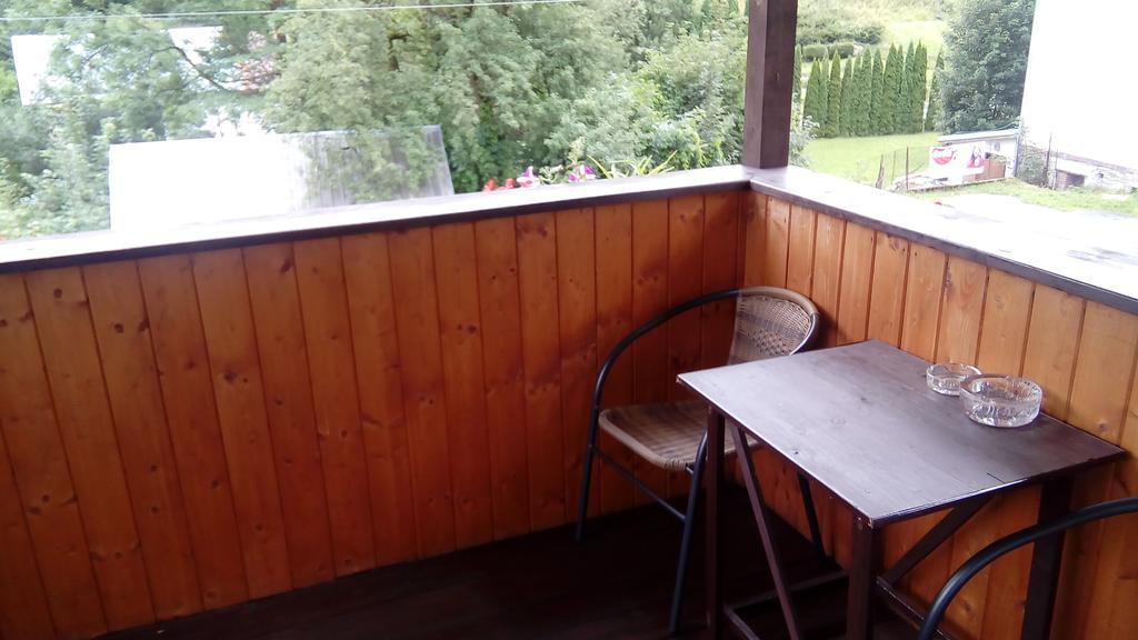 Penzion Edelstejn Petrovice  Buitenkant foto