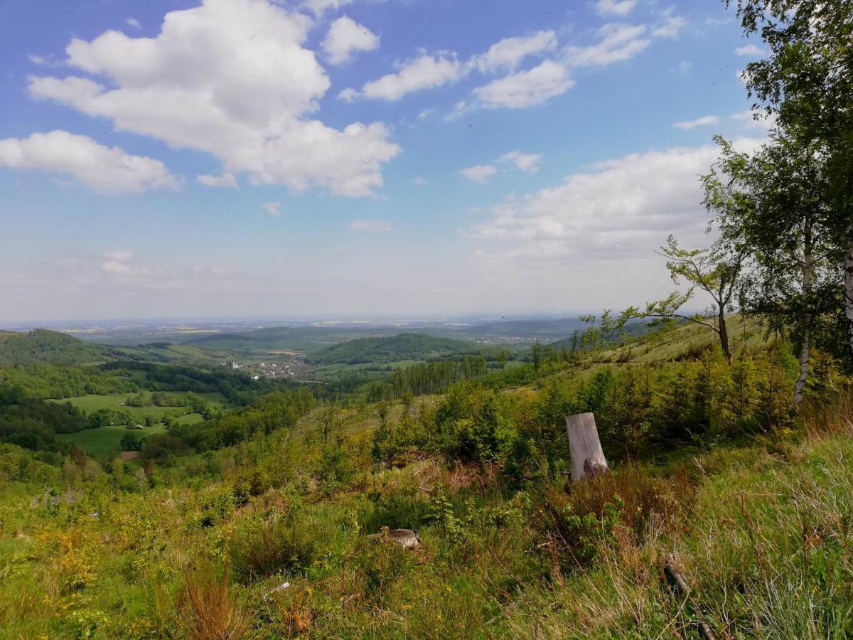 Penzion Edelstejn Petrovice  Buitenkant foto